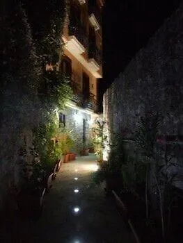 Mamma Maria Bed & Breakfast Taormina 3*,